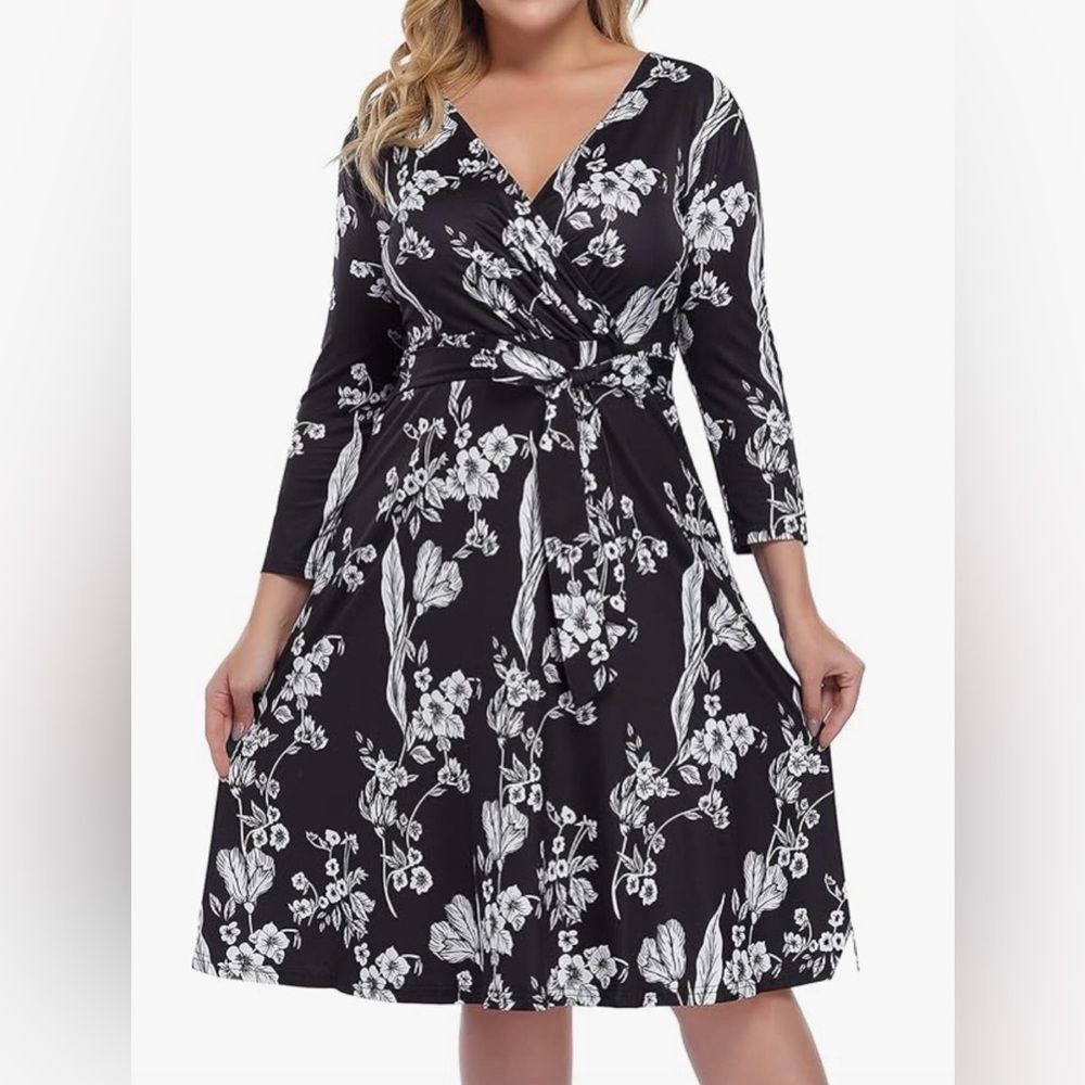 AMZ PLUS- Womens Plus Size V-Neck Wrap
Floral 3/4 Sleeve, A Line Midi